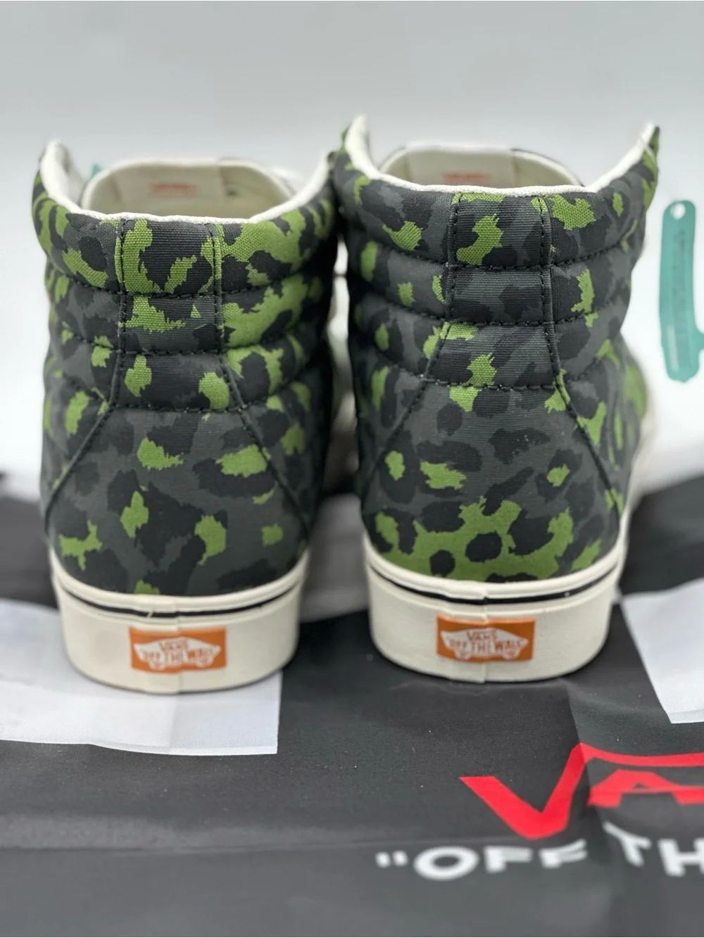 Vans Sk8-Hi Sneakers in Green and Black Leopard Print